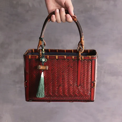 Title 6, Bolsa de mão para armazenamento em cerimônia do...