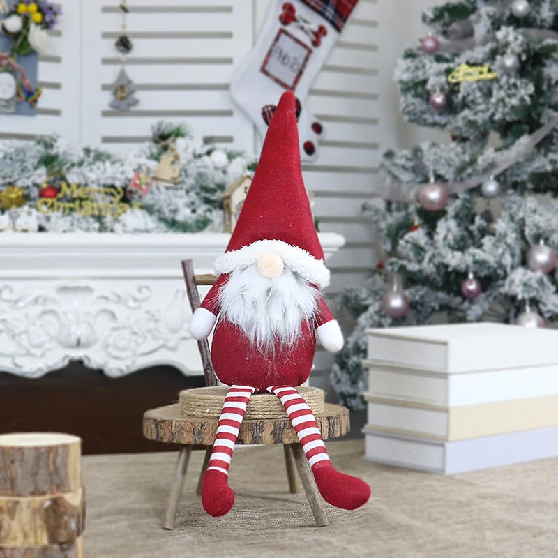Decoração de janela Boneco de Velho Sem Rosto Natalino, cria ambiente festivo, fácil de pendurar, perfeito para a decoração de Natal. — foto 6