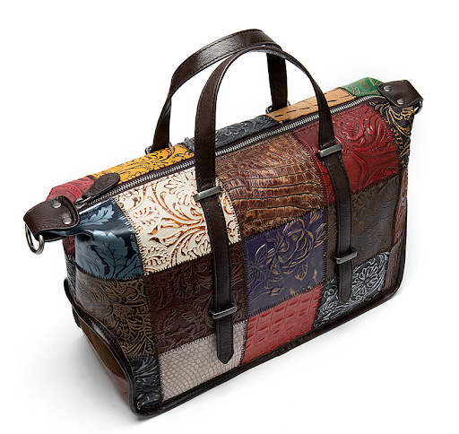 Title 3, Bolsa feminina de couro bovino Elegância e prat...