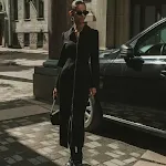 Women's Fashion Lapel Zipper Hip Hugging Long Skirt — photo 5