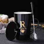 Taza de cerámica creativa con letra del apellido Disfruta tu café o té en una taza personalizada. Regalo ideal y único con inicial. — foto 13