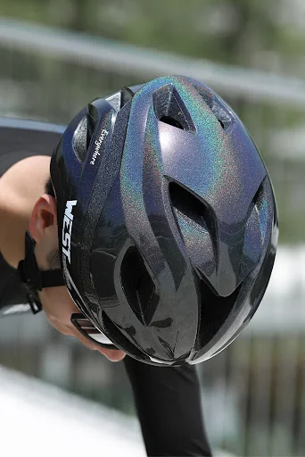 Title 4, Integrierter Sicherheitshelm für Rennradfahren....