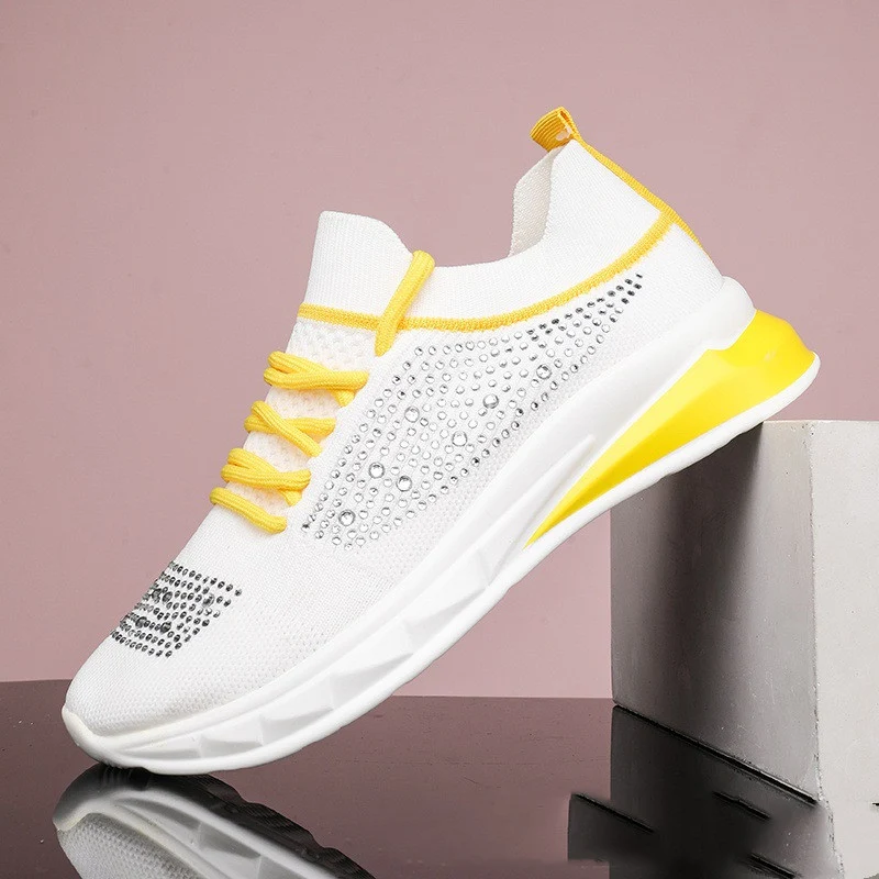 Title 2, Große, heiße Diamant-Flugstrick-Damenschuhe im ...