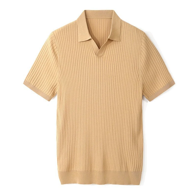 Heren t-shirt met korte mouwen, gemaakt van ademende ice silk. Modieus en perfect voor warme dagen, biedt comfort en een stijlvolle look. — foto 6