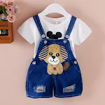 Macacão infantil com suspensórios, shorts jeans para bebês, meninos e meninas. Conforto e estilo em uma peça única para diversas ocasiões. — foto 8