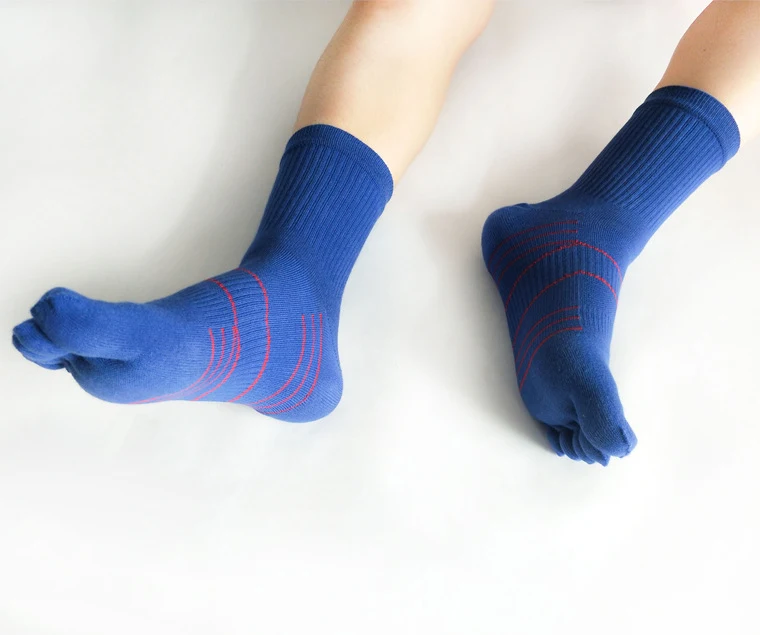 Title 4, Mens Cotton Sports Five Finger Socks for enhan...
