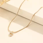 Colar de suéter simples e versátil, perfeito para qualquer roupa. Joia com design atemporal e temperamento único, ideal para um visual completo. — foto 4