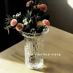 Single Frozen Mountain Vase featuring hydroponic Chlorophytum, a stunning home decoration. Enjoy fresh, green beauty wit — photo 7