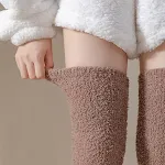 Winter Warm Plush Socks Women Dual-purpose Protection Heel And Knee Sock For Olds — photo 9