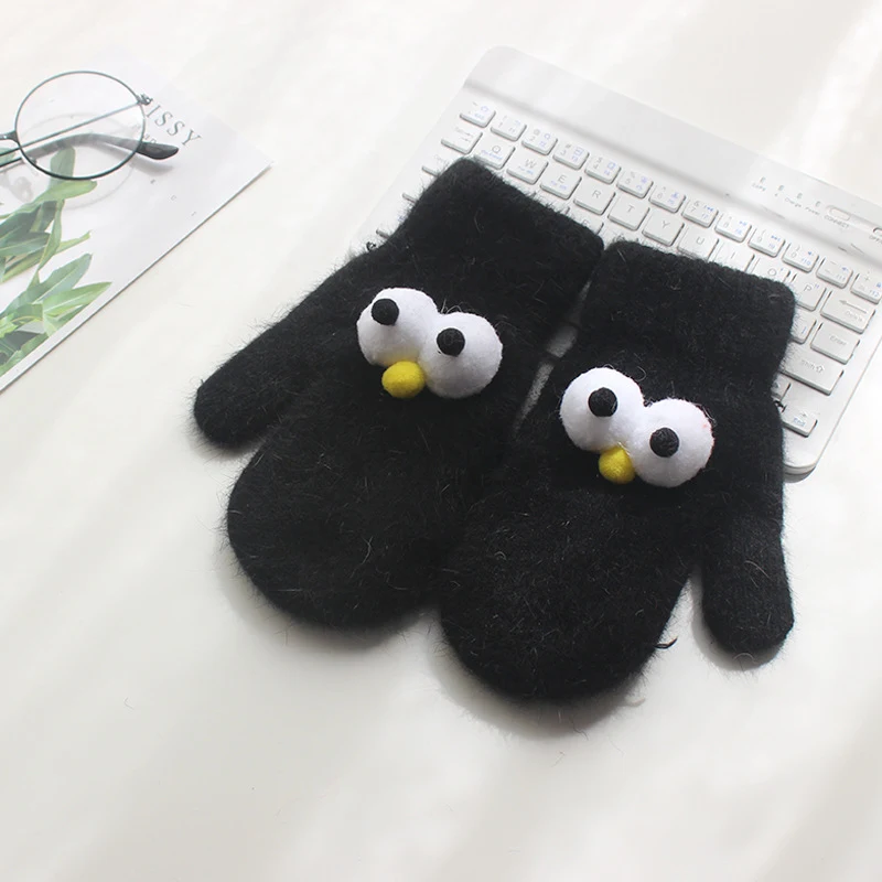 Luvas infantis para meninos e meninas com luvas de olhos grandes de pele de coelho — foto 2