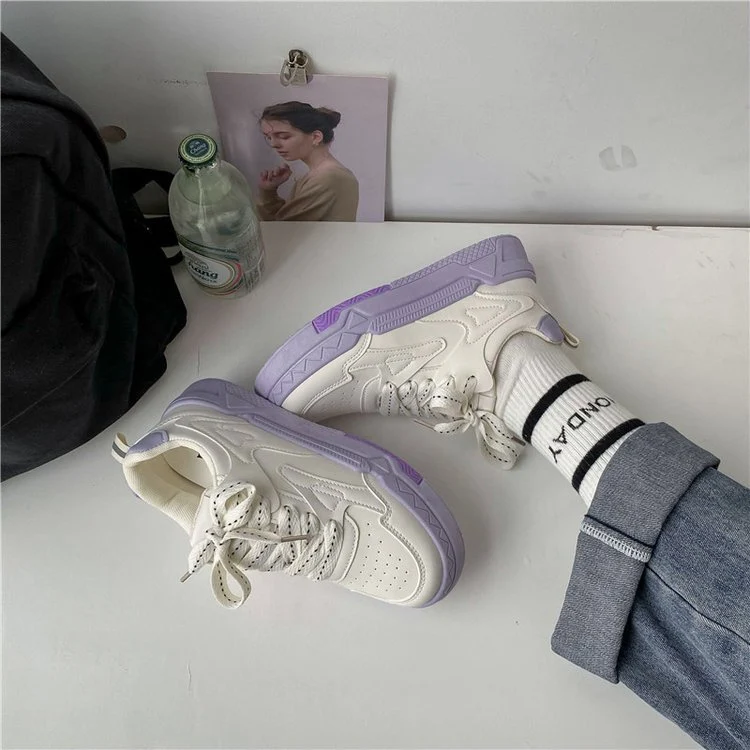 Title 5, Veelzijdige Retro Sneakers met Trendy Design en...