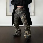 Pantaloni da uomo con gamba ampia, zip e design a cuciture uniformi. Comfort e stile casual per un look moderno e rilassato, ideali per ogni giorno. — foto 2