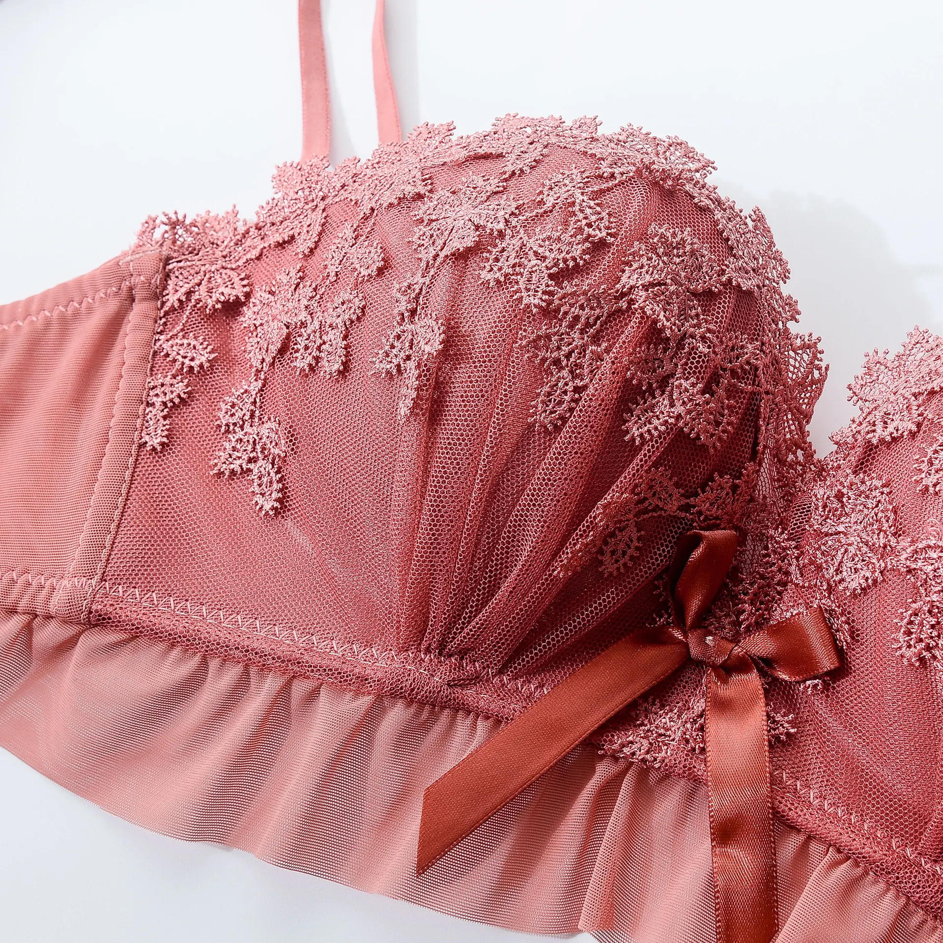 Underwear without steel rings, offering ultimate comfort and a natural feel. Gentle support for everyday wear, experienc — photo 7
