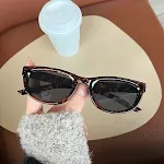 Leopard print grey lens