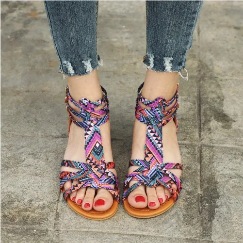 Sandali donna taglie forti Scarpe da donna Comfort e stile per ogni occasione Scopri la nostra collezione di sandali estivi — foto 2