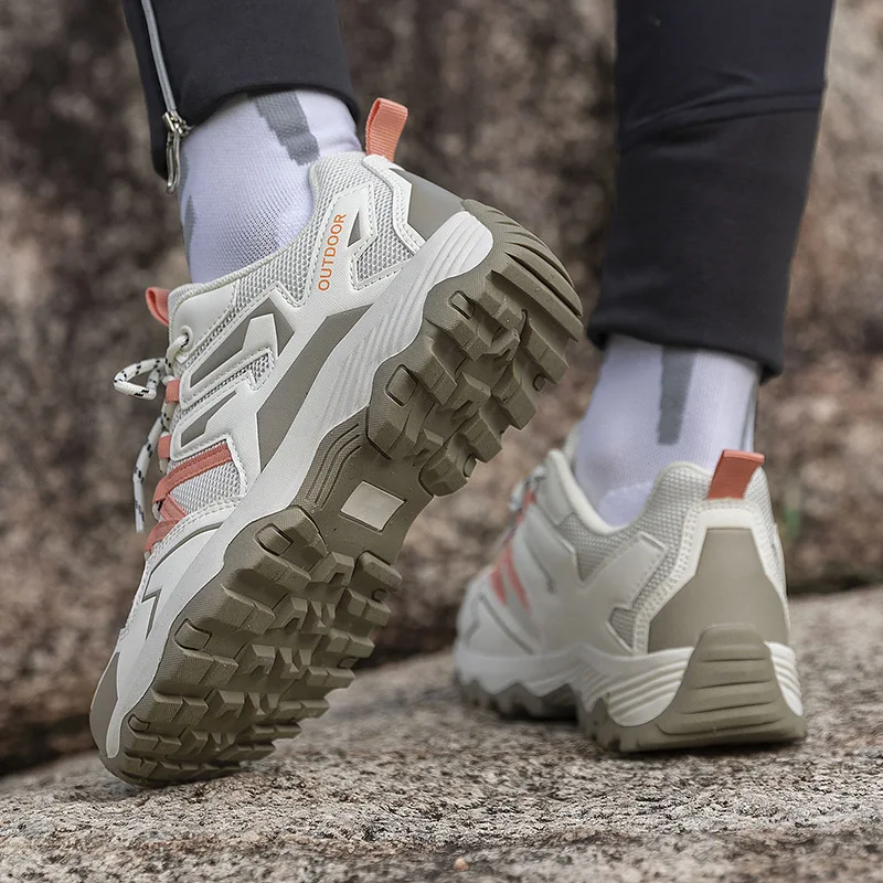 Outdoor Sports Hiking Shoes with Anti Slip and Wear Resistant Features. Durable and reliable for all your adventures in — photo 7