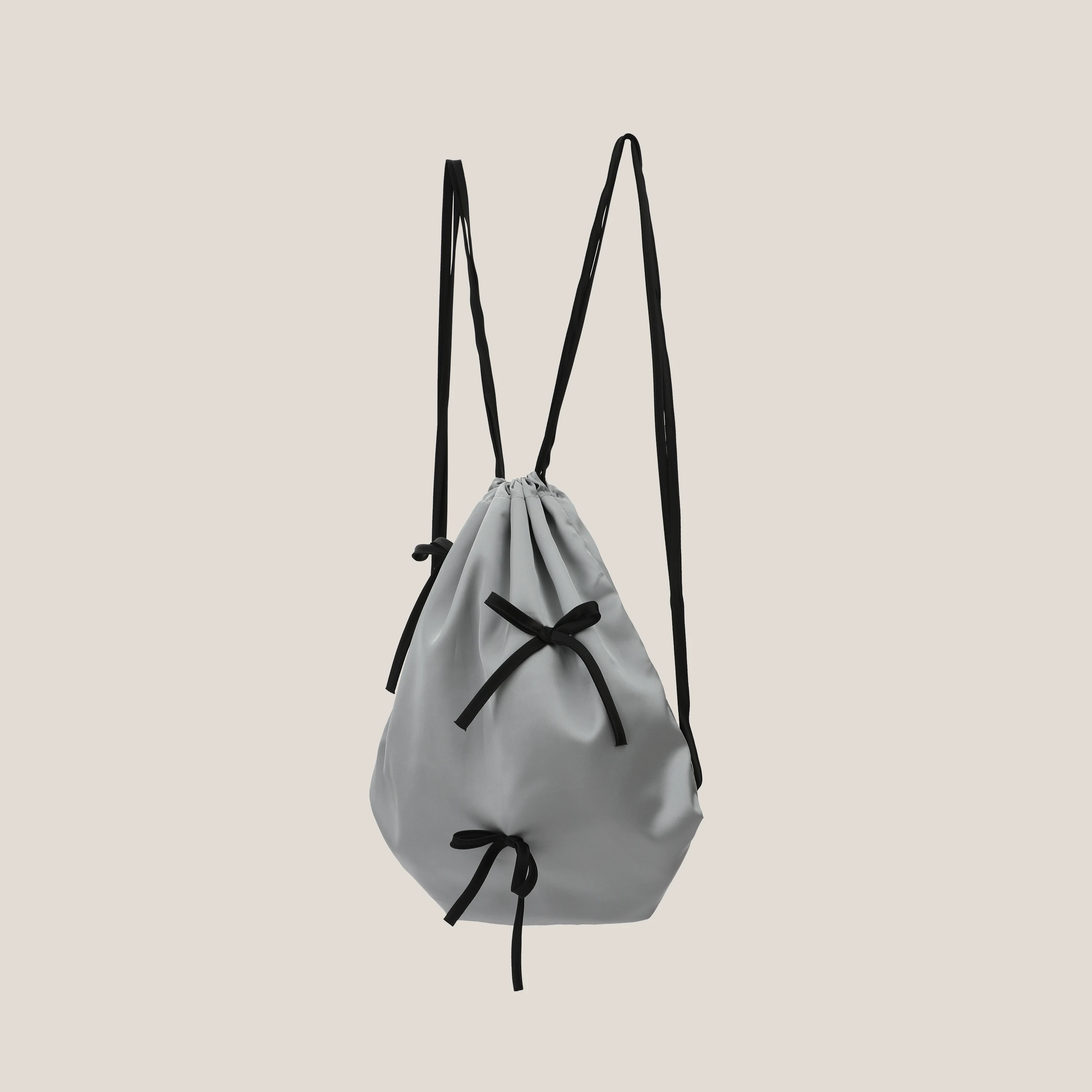 Mochila feminina de tecido com laço de seda e cordão, elegante e versátil, perfeita para uso diário e eventos especiais. — foto 11
