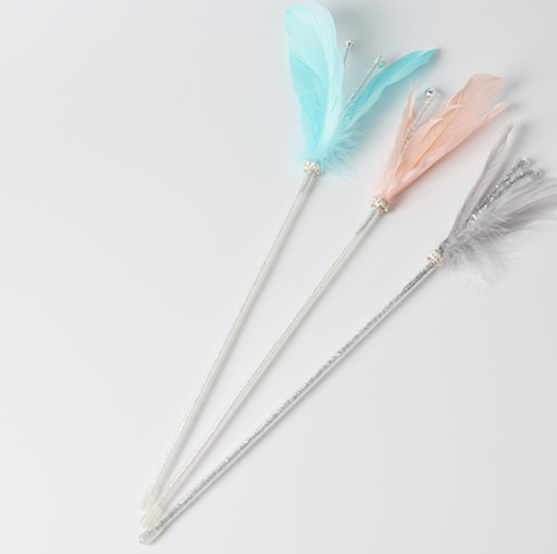 Title 1, Long feather with bell, an interactive cat toy ...