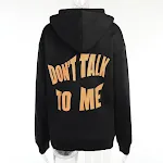 Moletom casual com capuz e estampa de letras nas costas, ideal para um visual descontraído e confortável, perfeito para diversas ocasiões. — foto 1
