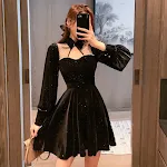 Vestido de veludo com decote em camisa e malha com miçangas — foto 4
