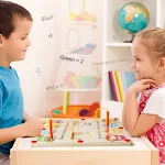 Brinquedos educativos de contas magnéticas de madeira para crianças, estimulam o pensamento e a aprendizagem. Desenvolve habilidades. — foto 1