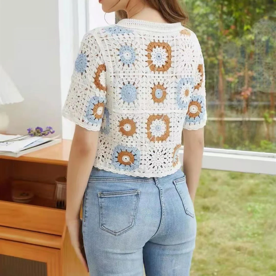 Slimming retro hollow out knitted top, designed to flatter your figure and provide a comfortable, stylish, and vintage-i — photo 3