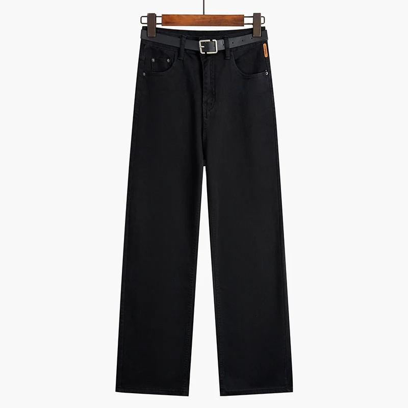 Calças jeans femininas retas, cintura alta e soltas Conforto e estilo em uma só peça. Caimento solto e moderno, perfeitas para looks casuais e despojados. — foto 1