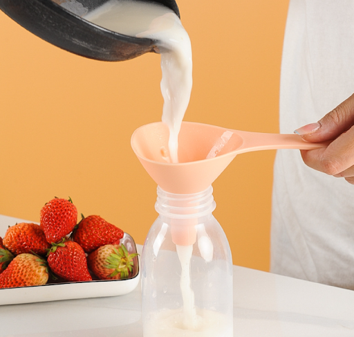 Title 4, Plastic Funnel Six-in-One Multifunctional Set f...
