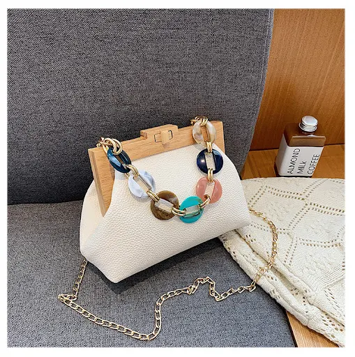 Title 4, Wooden Clip Bag Autumn And Winter New Female Bag
