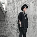 Loose Shoulder Short Sleeve T-Shirt — photo 3