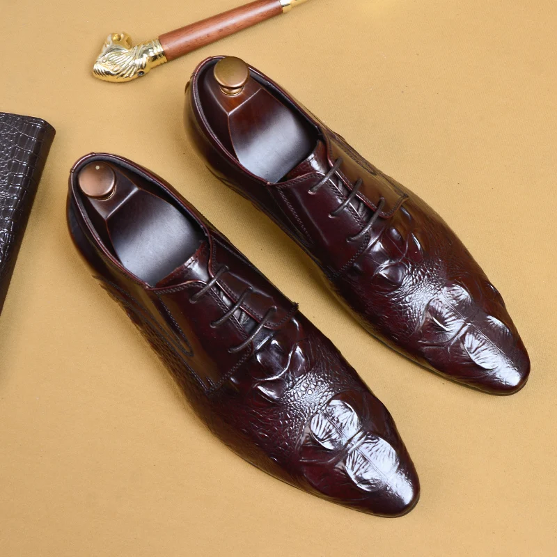 Title 8, Scarpe classiche da uomo in pelle a punta per c...