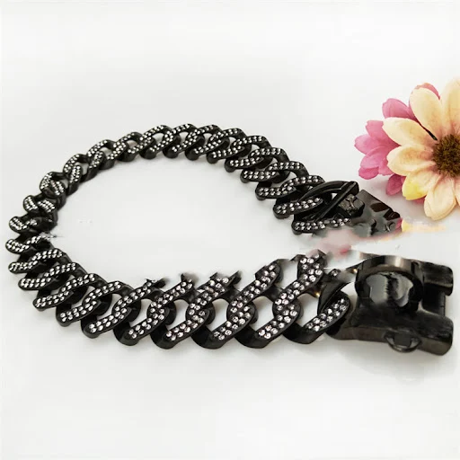 Title 2, Stainless steel casting dog necklace featuring ...