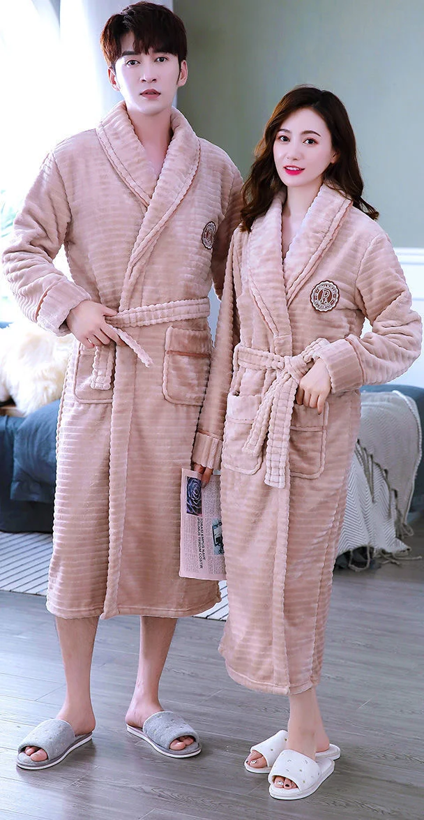 Women's Coral Fleece Long-sleeved Plus Size Pajamas and Bathrobe Set, soft & warm, perfect for cozy nights and ultimate — photo 2
