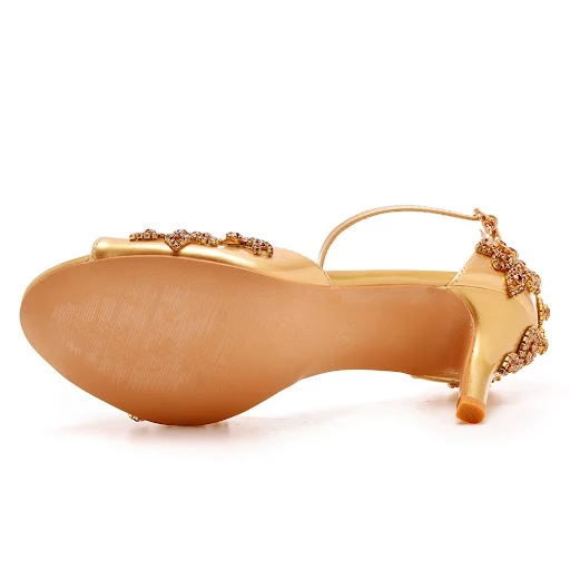 Title 13, Sandálias de salto alto peep-toe 7cm com fivela...