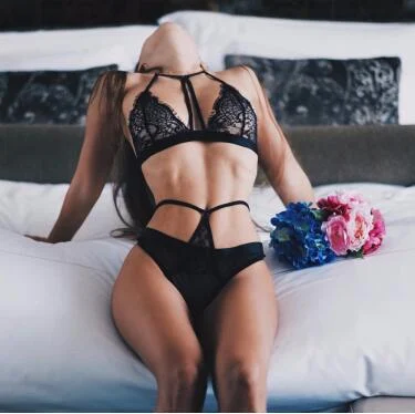 Title 4, European and American three point bikini set. A...