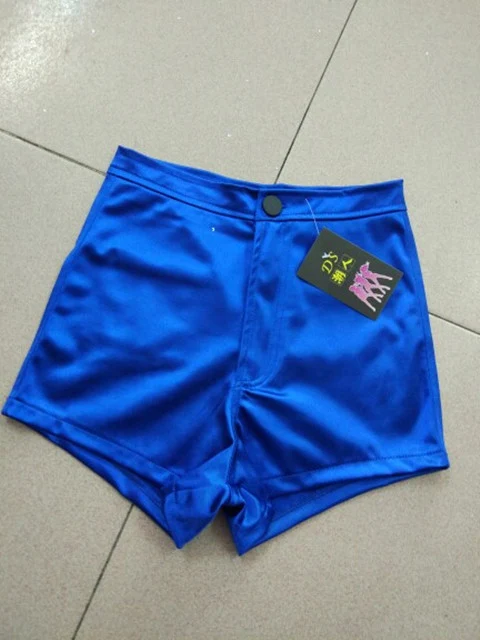European and American Style Retro High Waist Bag Hip Shorts for Female Singers, a perfect costume, offering a vintage an — photo 11