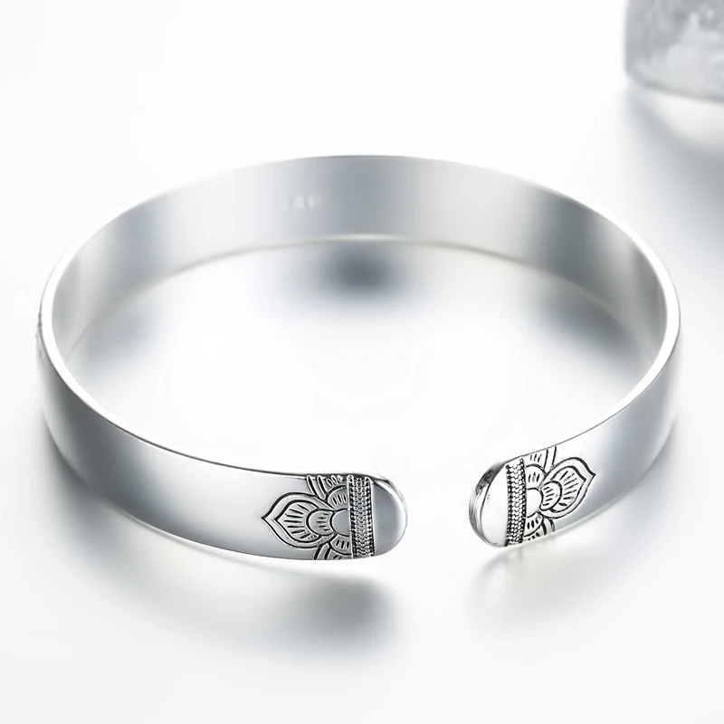 Pulseira Feminina Preta Thai Vintage Folha de Lótus Design Único Artesanal Joia Elegante Acessório Feminino Presente Sofisticado — foto 3