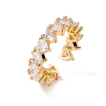 Anel Love com zircônia de ponta aberta para mulheres. Joia elegante e moderna, perfeita para expressar amor e adicionar brilho ao visual. — foto 7