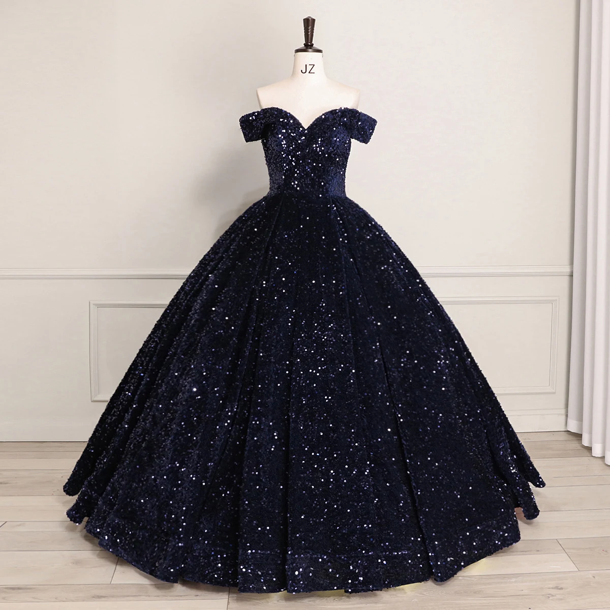 product image - 2