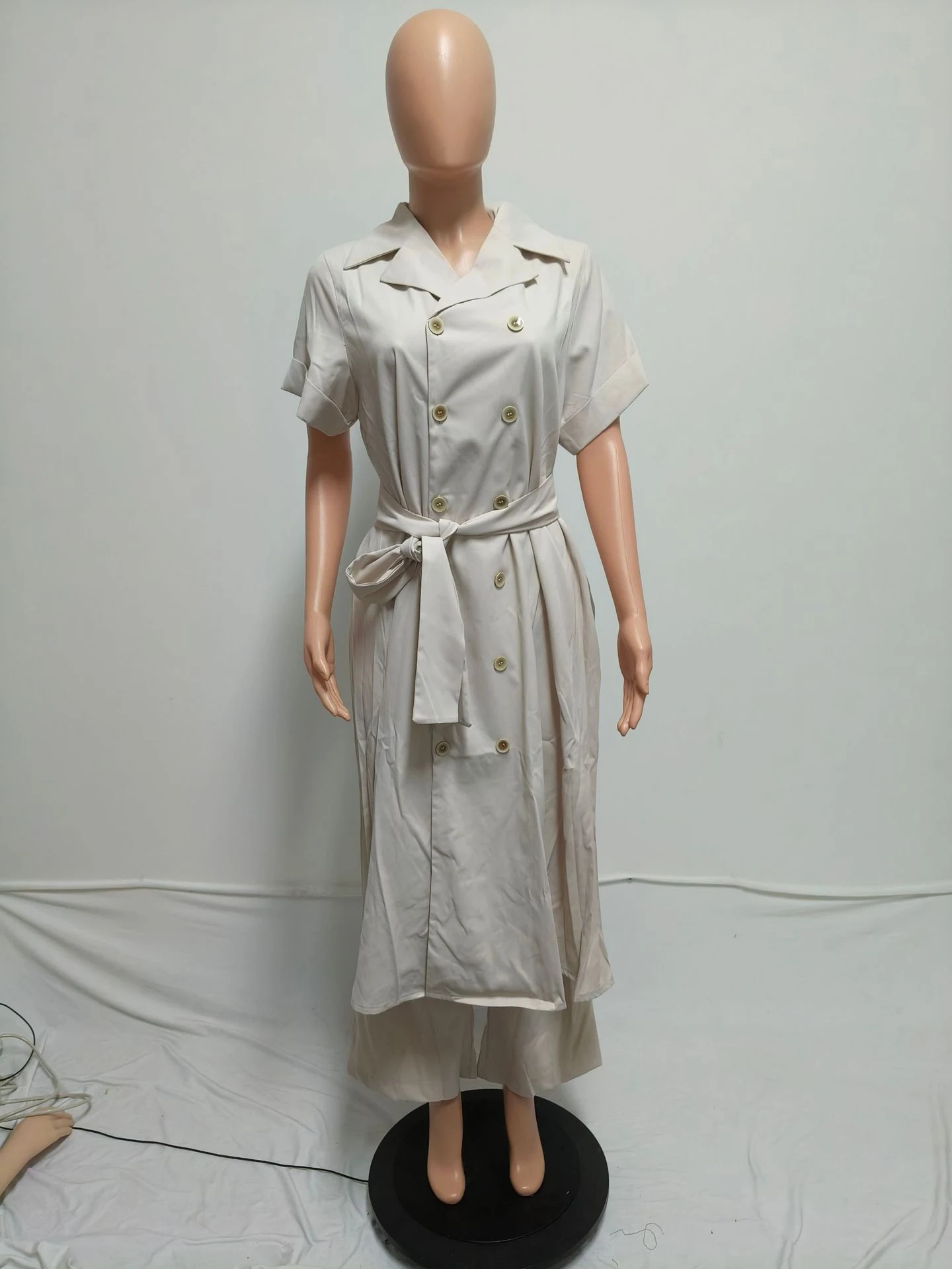 Title 4, Fashion Casual Set Featuring Pleating Process f...