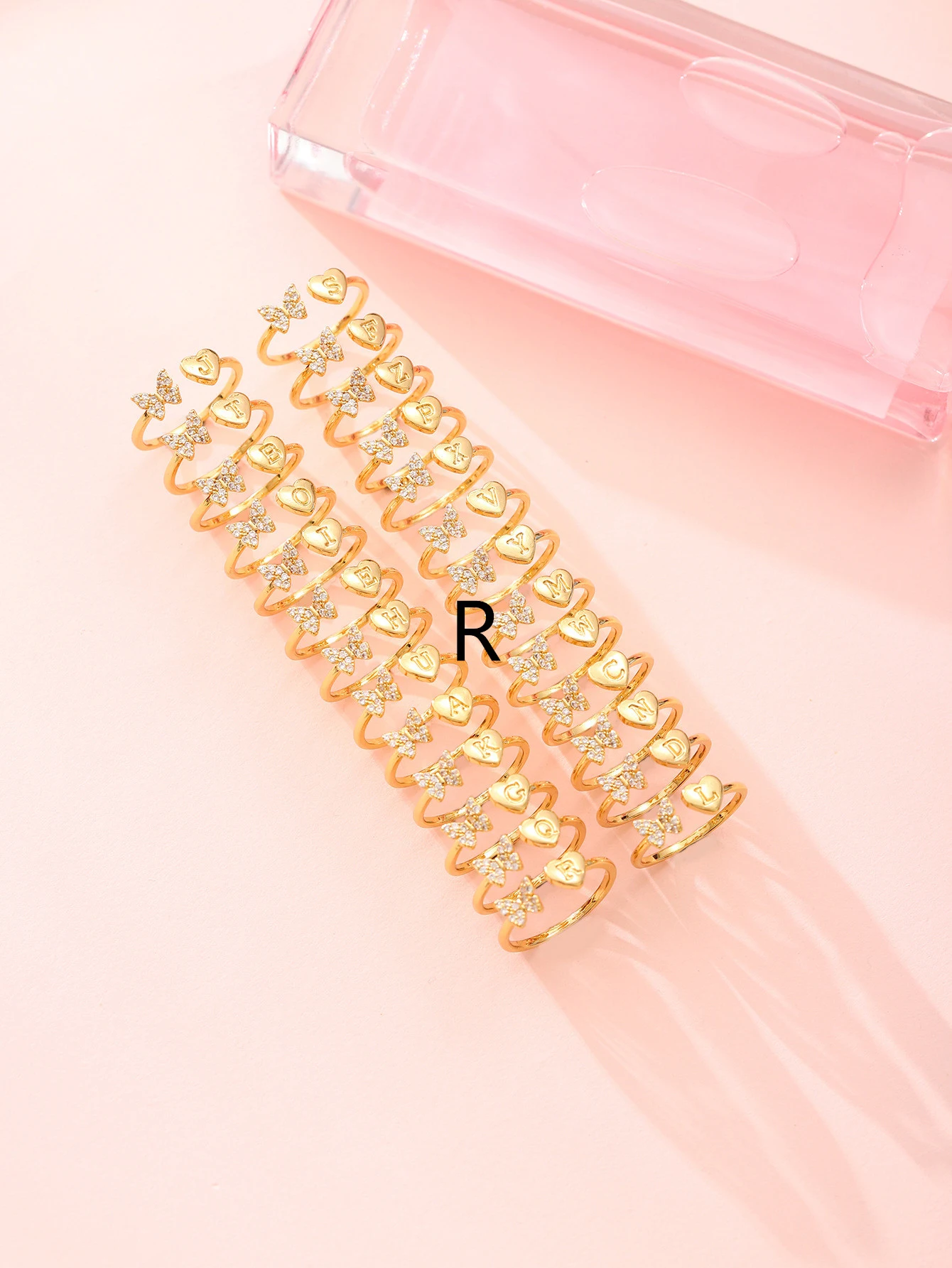 Anel feminino com borboleta de zircônia e letras de amor, um acessório de moda elegante, ideal para mulheres e perfeito para presentear, uso diário. — foto 17