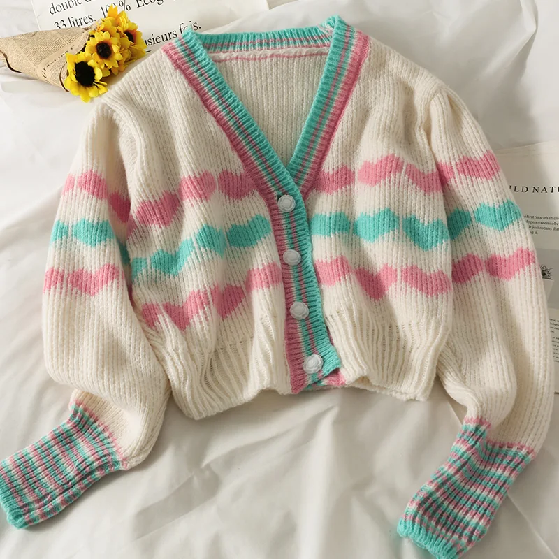 Sweet Wind Herzförmiger Print Kurzer, schmaler Strickpullover für Damen — foto 1
