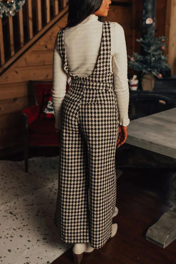 Dames bedrukte geruite losse tuinbroek met wijde pijpen voor herfst en winter. Comfortabel en stijlvol, ideaal voor de koudere dagen. — foto 3