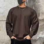 Suéter masculino plus size folgado em tecido de felpa, ideal para conforto e estilo casual. Perfeito para o dia a dia com caimento solto. — foto 4