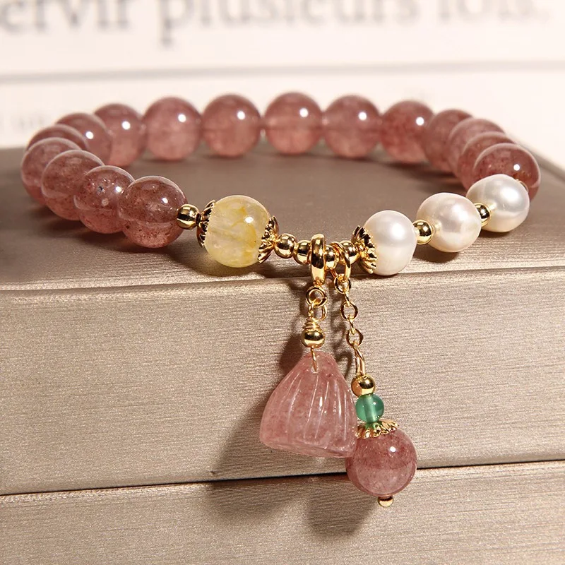Pulseira com pingente de vagem de lótus e quartzo morango natural, beleza e sorte em uma joia especial. — foto 6