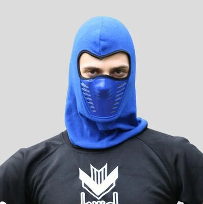 Máscara esportiva para rosto e aquecimento ao ar livre à prova de frio. Mantenha seu rosto aquecido e protegido em esportes e atividades ao ar livre. — foto 3