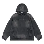 Moletom com capuz de denim lavado, costuras desgastadas, e estilo casual. Conforto e moda para um visual moderno e descontraído. — foto 11