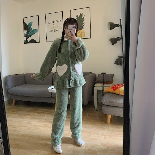Title 15, Coral Velvet Pajamas Womens Autumn Winter Prin...