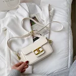 One-Shoulder Small Square Messenger Bag for Everyday Use, Compact and Stylish, Perfect for Carrying Essentials. Comforta — photo 3