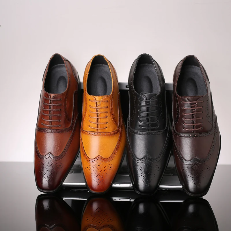 Title 6, Heren business pakken met puntschoenen. Kleed j...